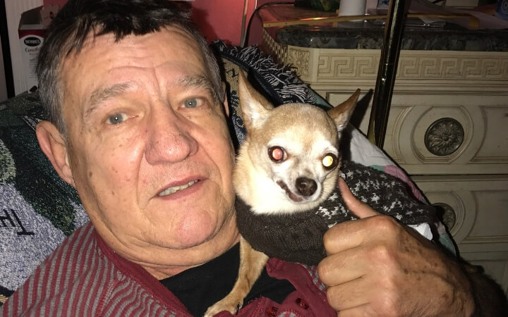 Blind dog once spared death row now loved “to pieces” by Vietnam veteran who saved him