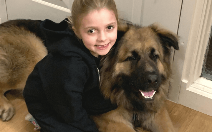 Army soldier finds unexpected companionship with 90-pound shelter dog