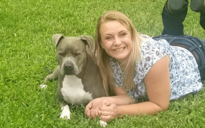 Young Navy veteran wins fight of her life with old rescue dog at her bedside