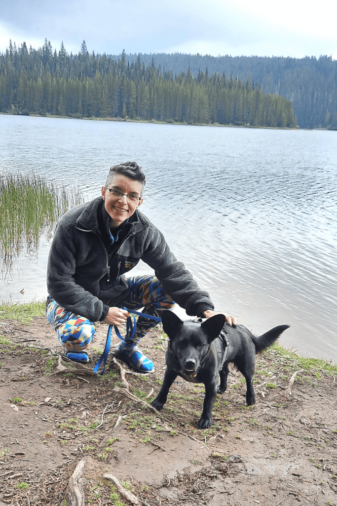 Anxious dog teaches Afghanistan war veteran to accept herself