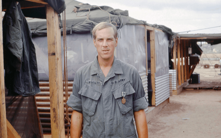 Vietnam veteran's homecoming now includes a rescue dog