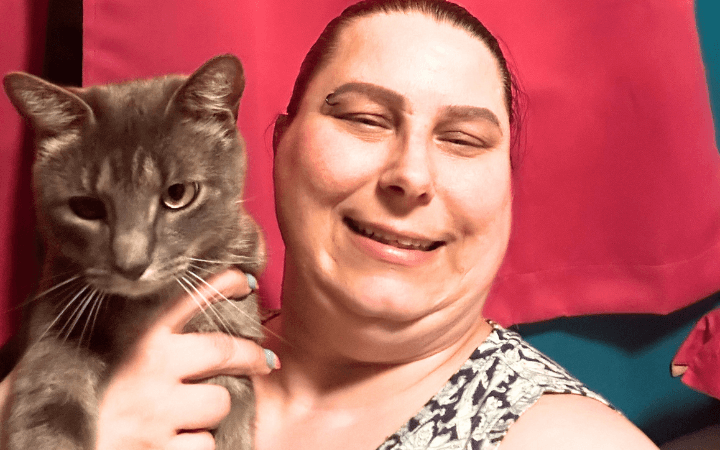 Special needs cat tosses lifeline to Navy veteran living with anxiety