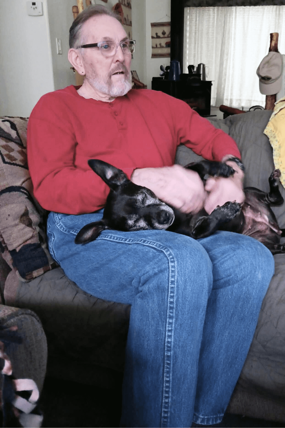 Veteran military K9 handler devoted to saving senior dogs